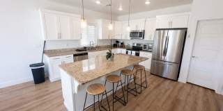 4-Bed Stand Alone Home! 6+ Month Lease 4-Bed Stand Alone Home! 6+ Month Lease Gallery 6