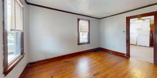 Lorain 2 bd/ 1 bath Single family Home Gallery 9