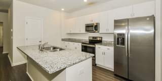 215 Dorian Loop Gallery 6