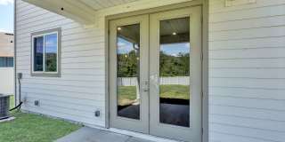 Like new 4 bedroom/ 3 bathroom home on the Westside Like new 4 bedroom/ 3 bathroom home on the Westside Gallery 21