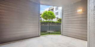 Aston Post Oak Gallery 22