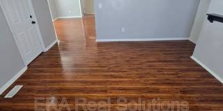 285 S Gift St Gallery 8