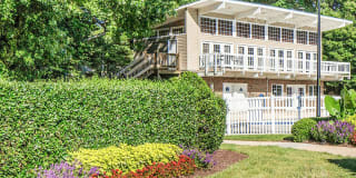 Grand Arbor Reserve Apartment Homes Gallery 25