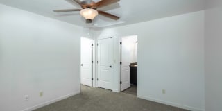 Wilshire Place Apartments Gallery 39