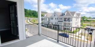 Stunning Condo with Garage space Stunning Condo with Garage space Gallery 24
