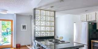 Super fun remodeled Apartment Gallery 7