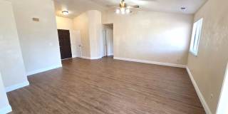Large 3 Bedroom 2 Bath Home by Westfield School Gallery 4