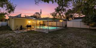 Charming Sarasota Retreat –4-Bedroom/3-Bathroom Modern Pool Home Near Everything! Gallery 46
