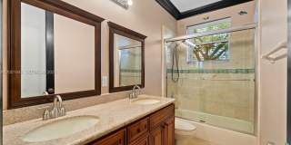 14130 SW 33rd ct Gallery 21