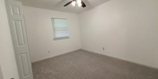 1323 SE Clover Ln Gallery 77
