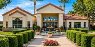 La Fontaine Sun City - Senior Housing Gallery 1