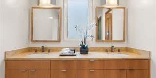1554 E Oceanfront Gallery 33