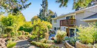 Gorgeous 3 Bed, 2 Bath Spacious House! Gorgeous 3 Bed, 2 Bath Spacious House! Gallery 1