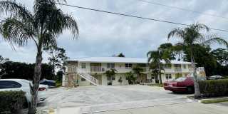 664 SW 35th Street Apt 6 Gallery 14