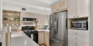 221 13TH AVENUE NE Gallery 36