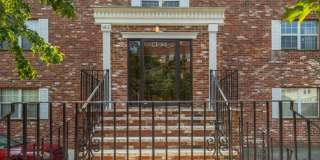 162 Summer Street Gallery 1
