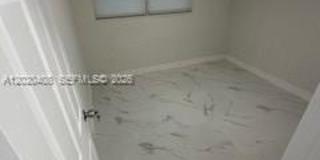 1311 NE 210th Ter Gallery 3
