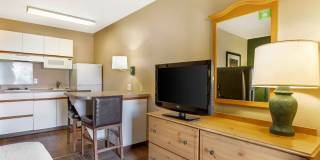 Phoenix - Mesa - West Gallery 32