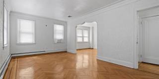 245 W Walnut Street Gallery 6
