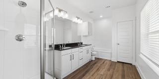 Luxe of Denton Gallery 38