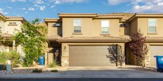 3 bed / 2.5 bath / 2-car with washer/dryer/fridge 2019 built END UNIT! Gallery 1
