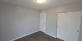 525 N Belmont Avenue Gallery 13