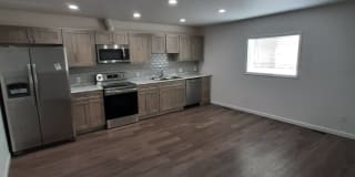 104 East Main Street - 102B Gallery 1