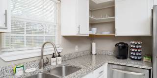 305 Laurelwood Drive Gallery 5
