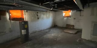 2536 Adams Gallery 19