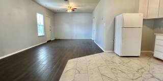 NOW AVAILABLE - Spacious 1-Bedroom Detached Apartment + ALL UTILITIES INCLUDED Gallery 1