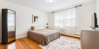 1334 MONTGOMERY Avenue Gallery 17