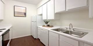 Woodlake Oaks Gallery 12