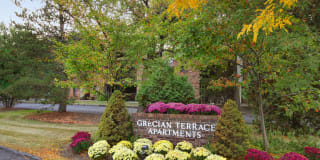 Grecian Terrace Apartments Gallery 8