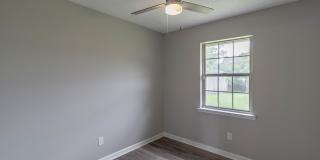 1103 Ballard Drive Gallery 12
