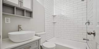 1236 W AIRDRIE Street Gallery 8