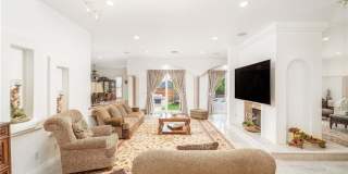 5206 Topeka Drive Gallery 12