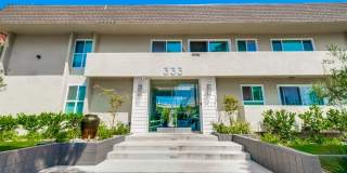 Premier Apartment Complex Near Hollywood Park with Pool, Gym and Covered Parking! Gallery 5