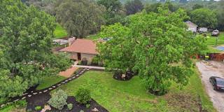 4 Bedroom with a Pool in Helotes! Gallery 61