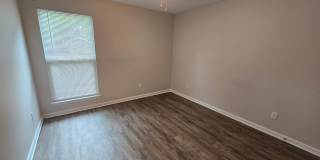 1221 Cherry Lane Gallery 10