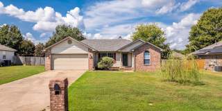 12 Applewood Drive 12 Applewood Drive Gallery 1