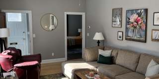 2102 N Cambridge Ave Gallery 5