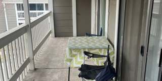 Charming 3BR Condo in Aurora Gallery 31