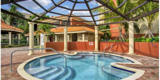 Fontainebleau Milton Gallery 5