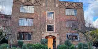 Vintage Eastlake Condo Gallery 1
