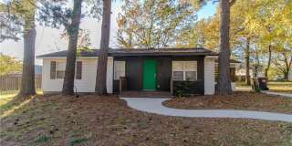 1760 Pine Woods Road Gallery 1