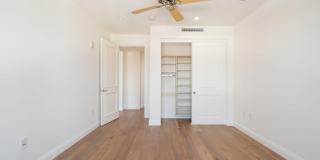 7181 E Camelback Road Gallery 16