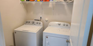 3 Bedroom, 2.5 bath unfurnished home in Hampstead near Surf City Gallery 18