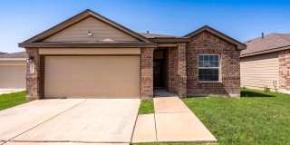 811 BLUE LANDING Gallery 1