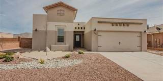 Spectacular 3 bed 2 bath home Gallery 1