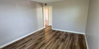Cozy Sylvan Heights Duplex Gallery 6
